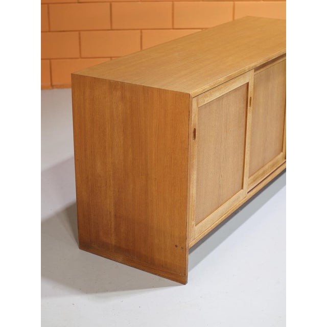 Sideboard in Oak by Hans J. Wegner for Ry Møbler, Denmark, 1960s For Sale - Image 10 of 18