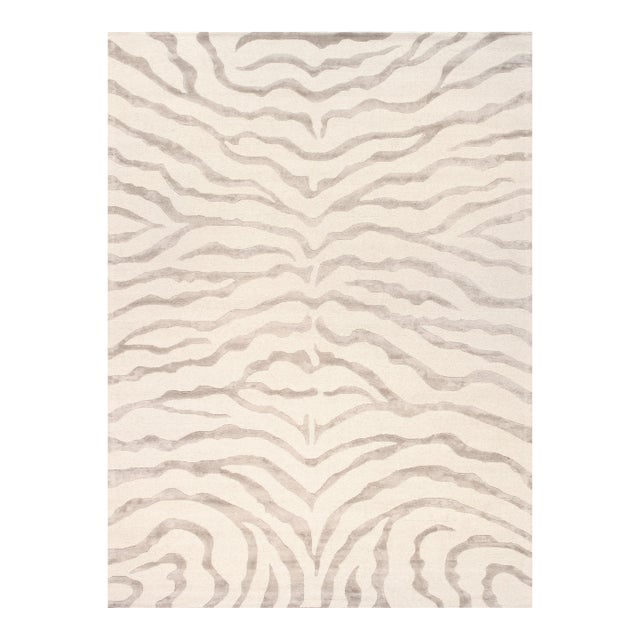 Edgy Hand-Tufted Ivory Area Rug-12' 0'' X 15' 0'' For Sale