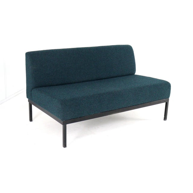 070 Bench by Liang Le Kho for Artifort For Sale - Image 9 of 16