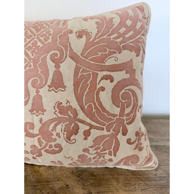 Early 21st Century Pair of Bespoke Lumbar Pillows in Fortuny "Corone" Pattern For Sale - Image 5 of 12