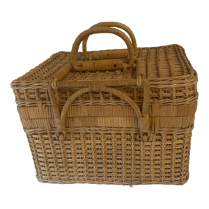 Vintage Wicker Petite Picnic Basket