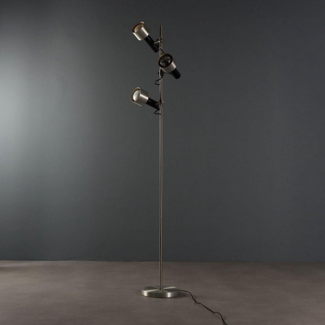 Vintage Floor Lamp in Aluminium and Iron, Italy, 1960s For Sale - Image 5 of 11