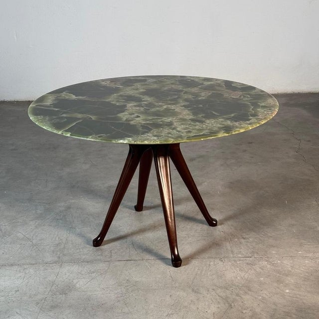 Round Onyx and Walnut Dining Table attributed to Osvaldo Borsani, 1950s For Sale - Image 3 of 15