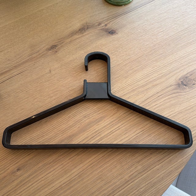 1970s Set of 10 1970’s Modernist Black Plastic Hangers Attributed to Finnish Designer Maija Ruoslathi For Sale - Image 5 of 11