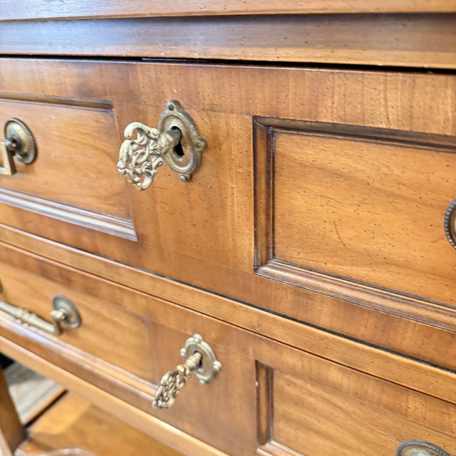 Kindel Furniture Vintage Kindel Grand Rapids Solid Wood Console / Entry Table For Sale - Image 4 of 8