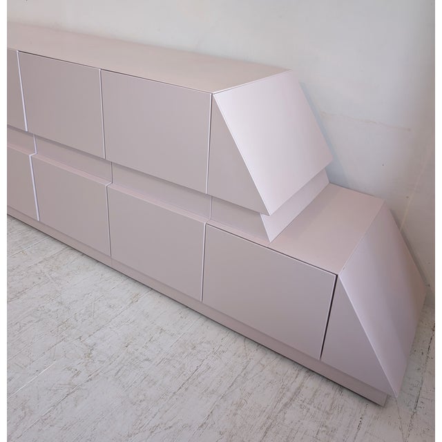 Vintage American Pale Pink Lacquered Rhombus Sideboard, 1980s For Sale - Image 12 of 18