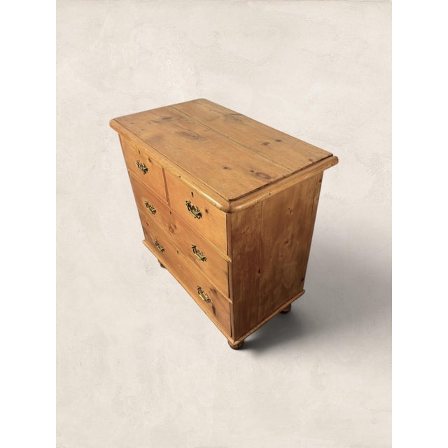 19th Century English Victorian Pine Chest of Drawers With Turned Bun Feet For Sale - Image 9 of 10