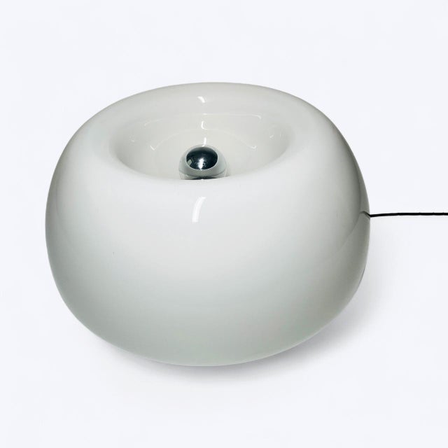 Velella Lamp in Opaline Glass by Achille Castiglioni for Flos, Italy, 1960s For Sale - Image 3 of 7