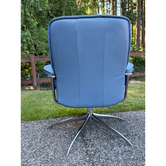 Mid-Century Modern Ekornes Stressless City Low-Back Recliner Chair With Standard Base For Sale - Image 3 of 10