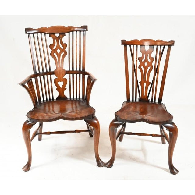 Vintage Windsor Chairs in Yew, Set of 8 For Sale - Image 4 of 7