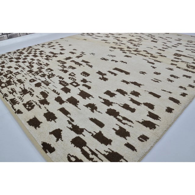 Textile Mid 20th Century Turkish Neutral Hemp Rug For Sale - Image 7 of 10