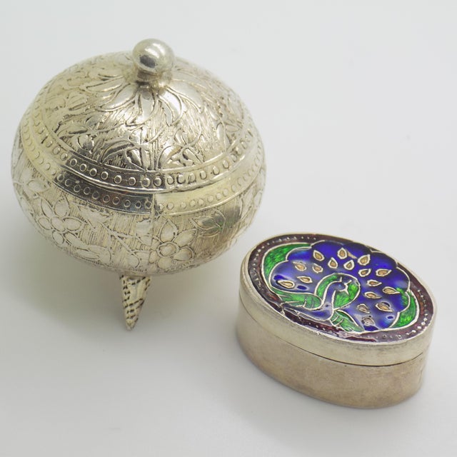 Vintage Italian Silver Duo Pill Trinket Boxes with Tripod Feet, 1980s, Set of 2 For Sale - Image 6 of 13