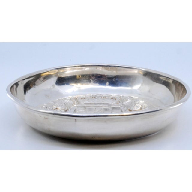Silver Silver Tray with Angelic Figures Holding the Coat of Arms of Portugal For Sale - Image 8 of 9