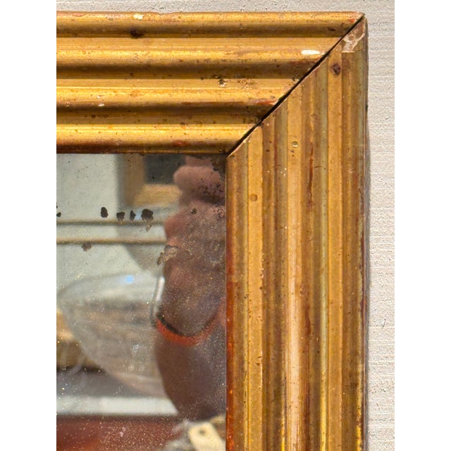 French 19th Century Directoire Giltwood Mirror With Reeded Frame For Sale - Image 3 of 6