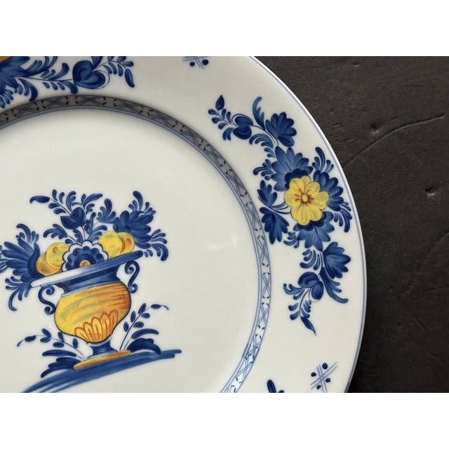1980s French Country Style Blue and Yellow Decorative Plate For Sale - Image 5 of 10