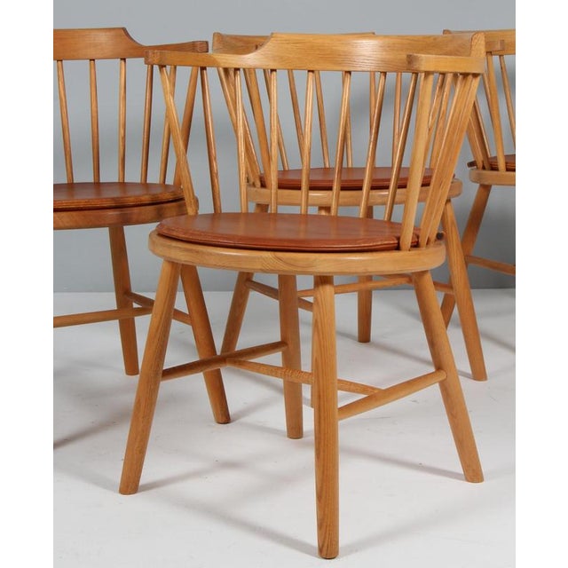 1960s Model 3249 Pub Chair in Ash attributed to Børge Mogensen for Fredericia, 1960s For Sale - Image 5 of 12