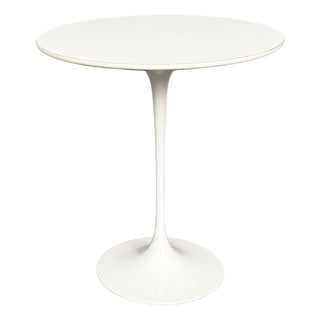 Tulip Side Table by Eero Saarinen for Knoll International, USA, 1960s For Sale