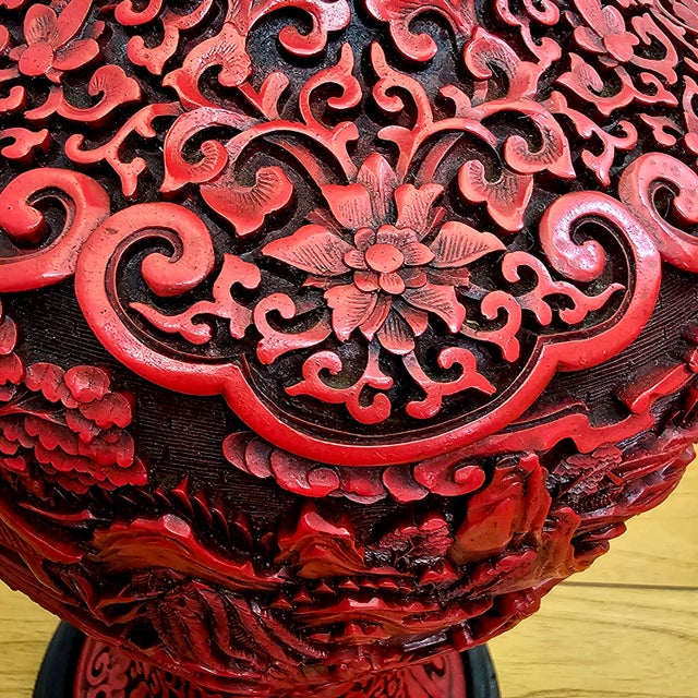 Mid 20th Century Mid-Century Chinese Hand-Carved Cinnabar Lacquer Table Lamps, Pair For Sale - Image 10 of 18