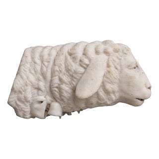 17th Century Marble Fragment Depicting a Lamb, Tuscany For Sale