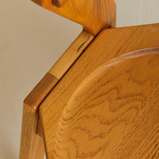 French Octagonal Oak Dining Table with Four Chairs, 1960s For Sale In Chicago - Image 6 of 11