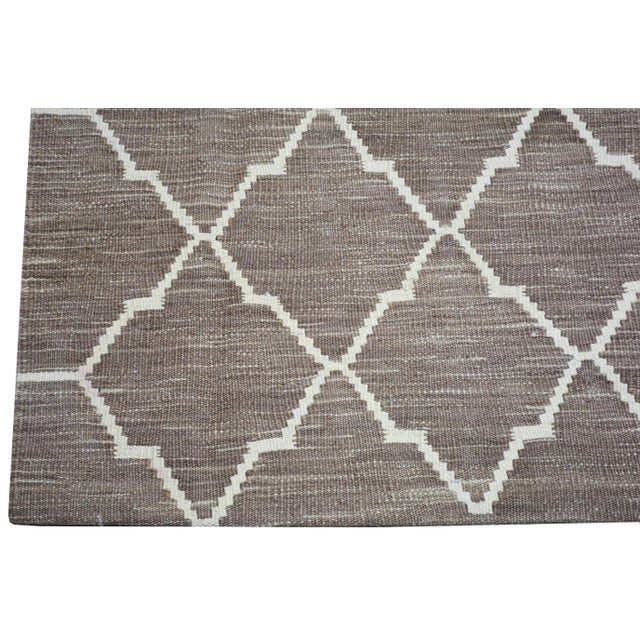 Vintage Moroccan Hand Made Natural Color Organic Wool Modern Kilim,8'2"x9'7" For Sale - Image 4 of 5