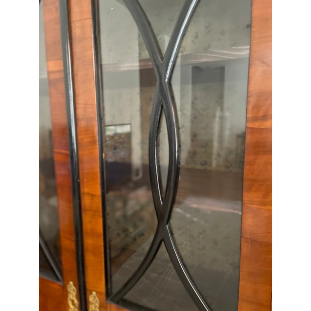1820 Antique Austrian Viennese Biedermeier Walnut Vitrine Bookcase For Sale - Image 10 of 11