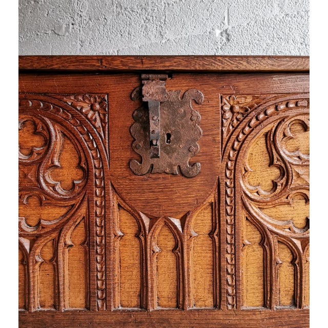 Antique Gothic / Neo-Gothic Oak Chest, 19th Century For Sale - Image 12 of 14