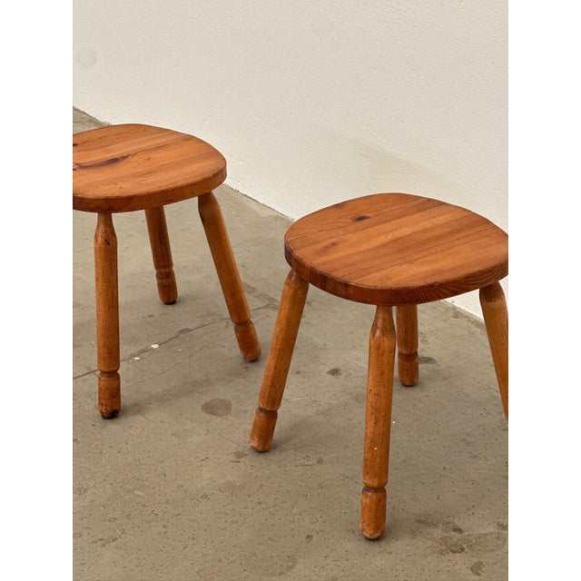 Danish Style Pine Stools, 1970s, Set of 2 For Sale - Image 5 of 10