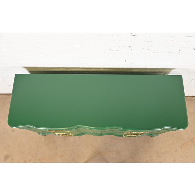 Green John Widdicomb Georgian Green Lacquered Eight-Drawer Double Dresser, Newly Refinished For Sale - Image 8 of 11