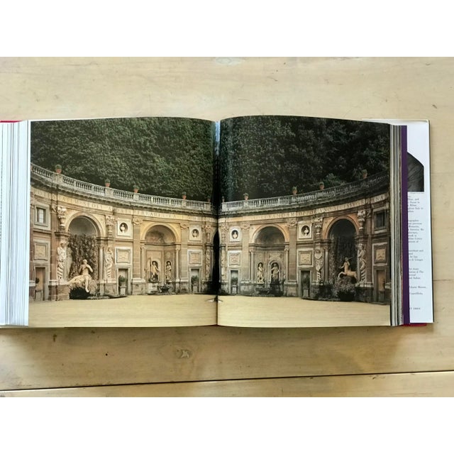 Gold 1990 Italian Splendor: Palaces, Castles and Villas Hardcover Book For Sale - Image 8 of 12