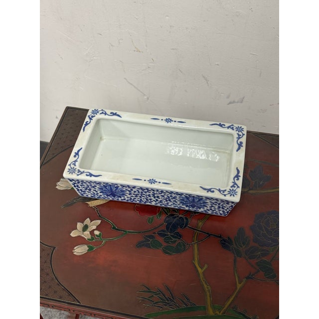 Late 20th Century Blue + White Floral Ceramic Rectangular Planter, Vintage For Sale - Image 5 of 12