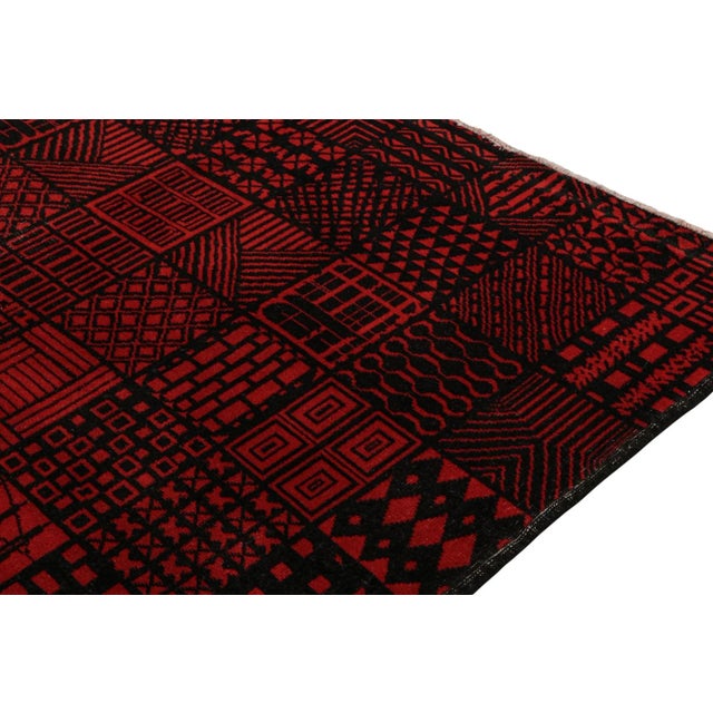 1960s Vintage Zeki Müren Rug in Red & Black Geometric Patterns, by Rug & Kilim For Sale In New York - Image 6 of 8