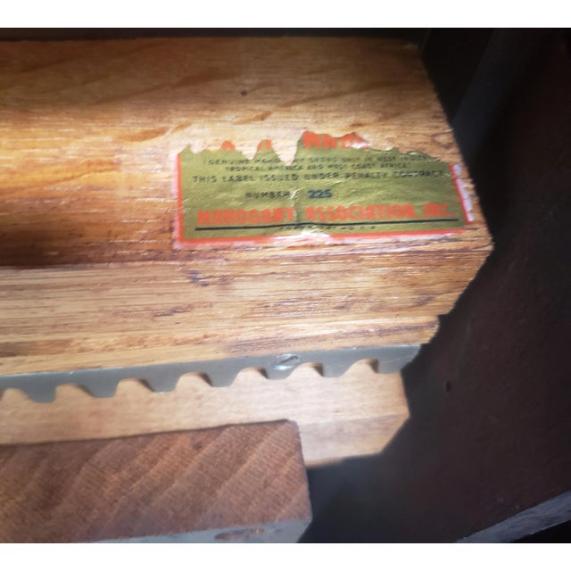 1950s Georgetown Galleries George III Style Mahogany Drop Leaf Dining Table For Sale - Image 10 of 11