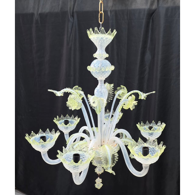 Vintage Murano Chandelier, 1980s, in Flawless conditions. Designed 1980 to 1989 Up to 250V (Europe/UK Standard).The wiring...