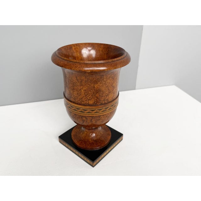 19th Century Grand Tour Urn with Base in Veined Beech, England, 1890s For Sale - Image 6 of 6