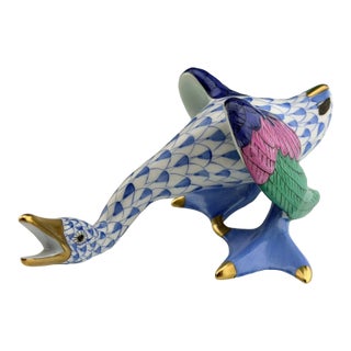 Vintage MCM Herend Squawking Goose Bird Blue Fishnet Figurine For Sale