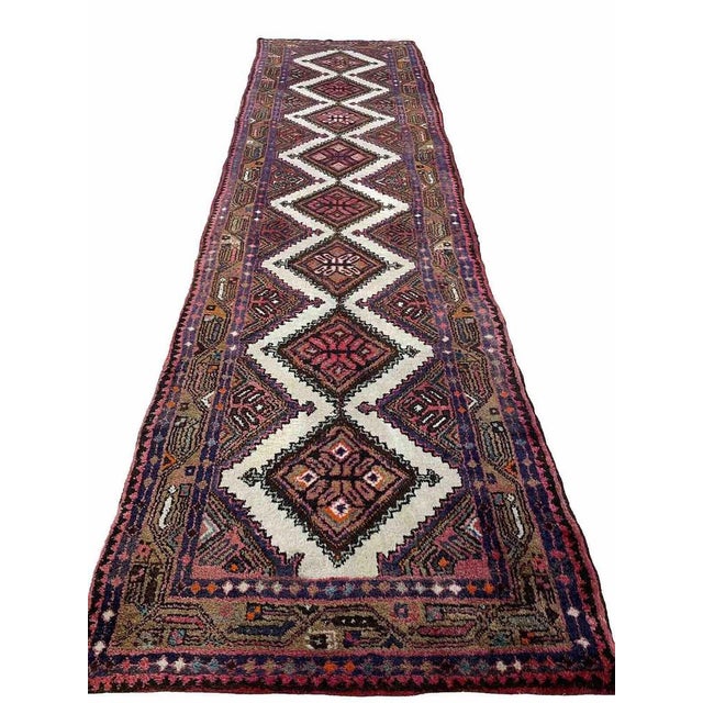 Middle Eastern Rug in Wool For Sale - Image 9 of 9