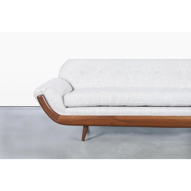 Mid-Century Modern Mid-Century Modern Walnut “Gondola” Sofa After Adrian Pearsall, 1960s For Sale - Image 3 of 12