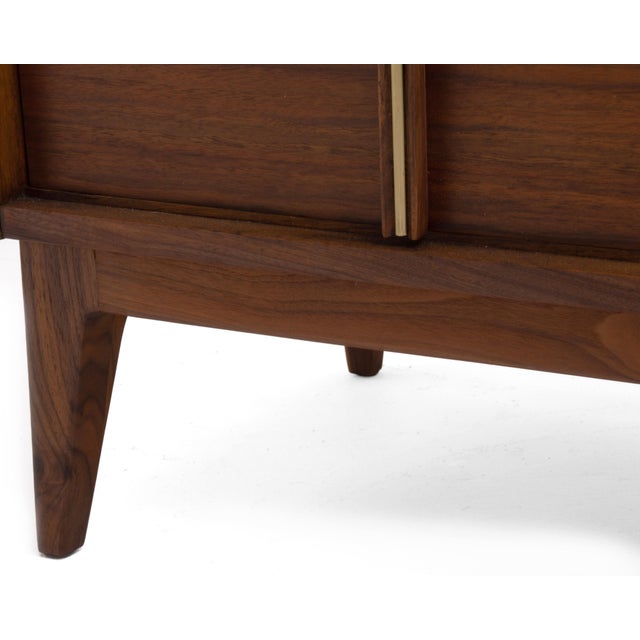 American of Martinsville Mid Century Walnut Nightstands Brass Accent Restored - A Pair For Sale - Image 12 of 13