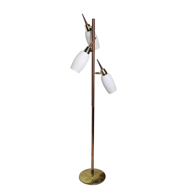 Mid 20th Century Three Light Pole Lamp After Thurston C 1950/60's For Sale - Image 9 of 17
