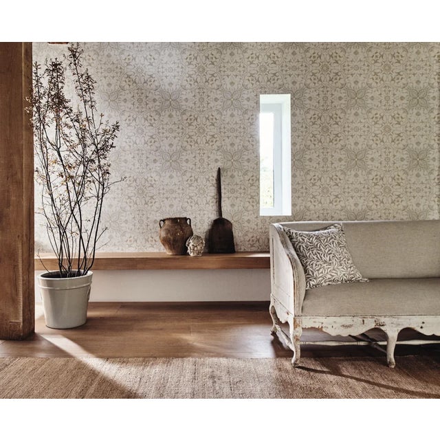 English Morris & Co Pure Net Ceiling Wallpaper in Cream/Eggshell - a Sample For Sale - Image 3 of 3