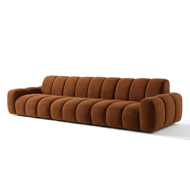Modular Sofa in Brown Velvet. Quiet confidence. Steady courage. Upholstered in velvet, its surface feels deep, dense,...
