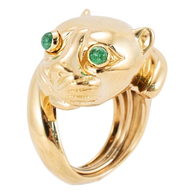 Vintage David Webb 18k Yellow Gold Emerald Eyes Panther Cocktail Ring, Size 5 For Sale