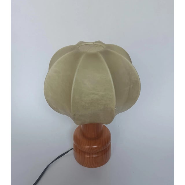 Vintage Wooden Table Lamp from Taberluz, 1960s, in Very Good conditions. Designed 1960 to 1969 Up to 250V (Europe/UK...