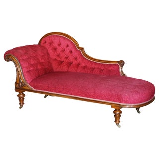 Antique Chesterfield Chaise Lounge from Howard & Sons For Sale