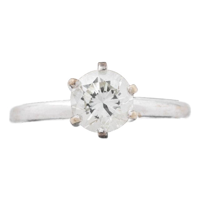 Modern 14k White Gold and Diamond Solitaire Engagement Ring For Sale