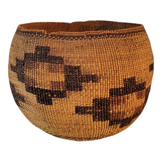 1930s Hand Woven Basket W/Geometric Motif For Sale