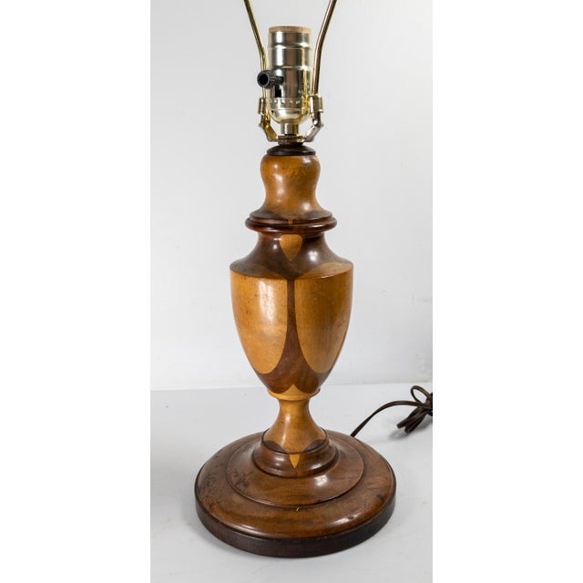 We are selling this great 19th or 20th century American Folk art lamp. This turned wood lamp has great two tone wood...