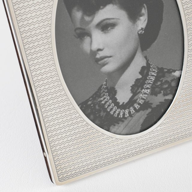 Christian Dior Sterling Silver Two Views Picture Frame With Bow Motif For Sale In Atlanta - Image 6 of 11