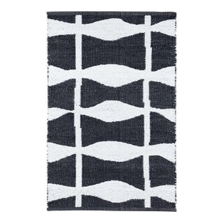 Dash & Albert by Annie Selke Circuit Black Indoor/Outdoor Rug, 5' x 8' For Sale